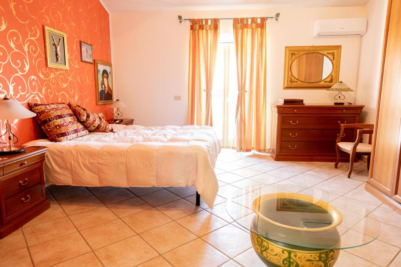 Lo Zio Michele Apartments Nuova Gibellina Εξωτερικό φωτογραφία
