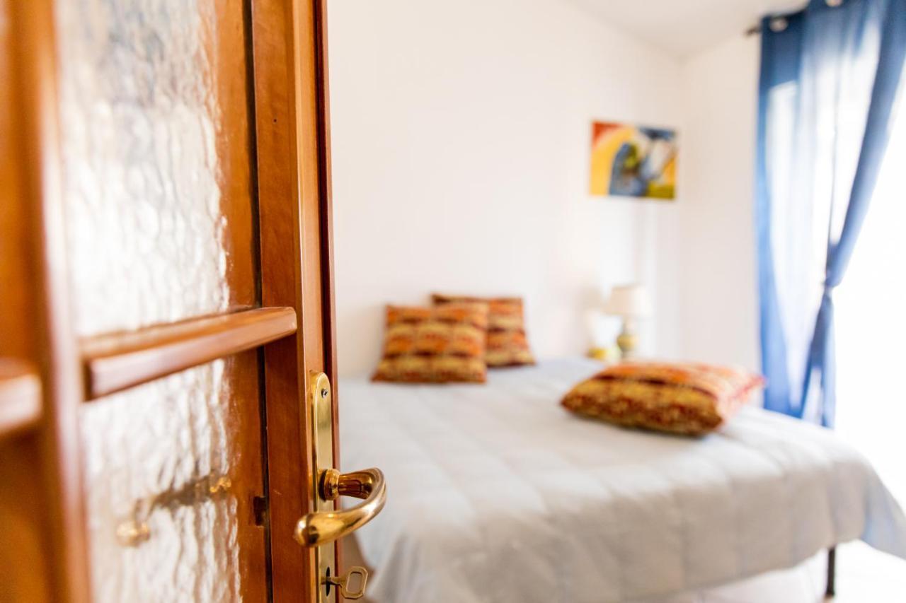 Lo Zio Michele Apartments Nuova Gibellina Εξωτερικό φωτογραφία